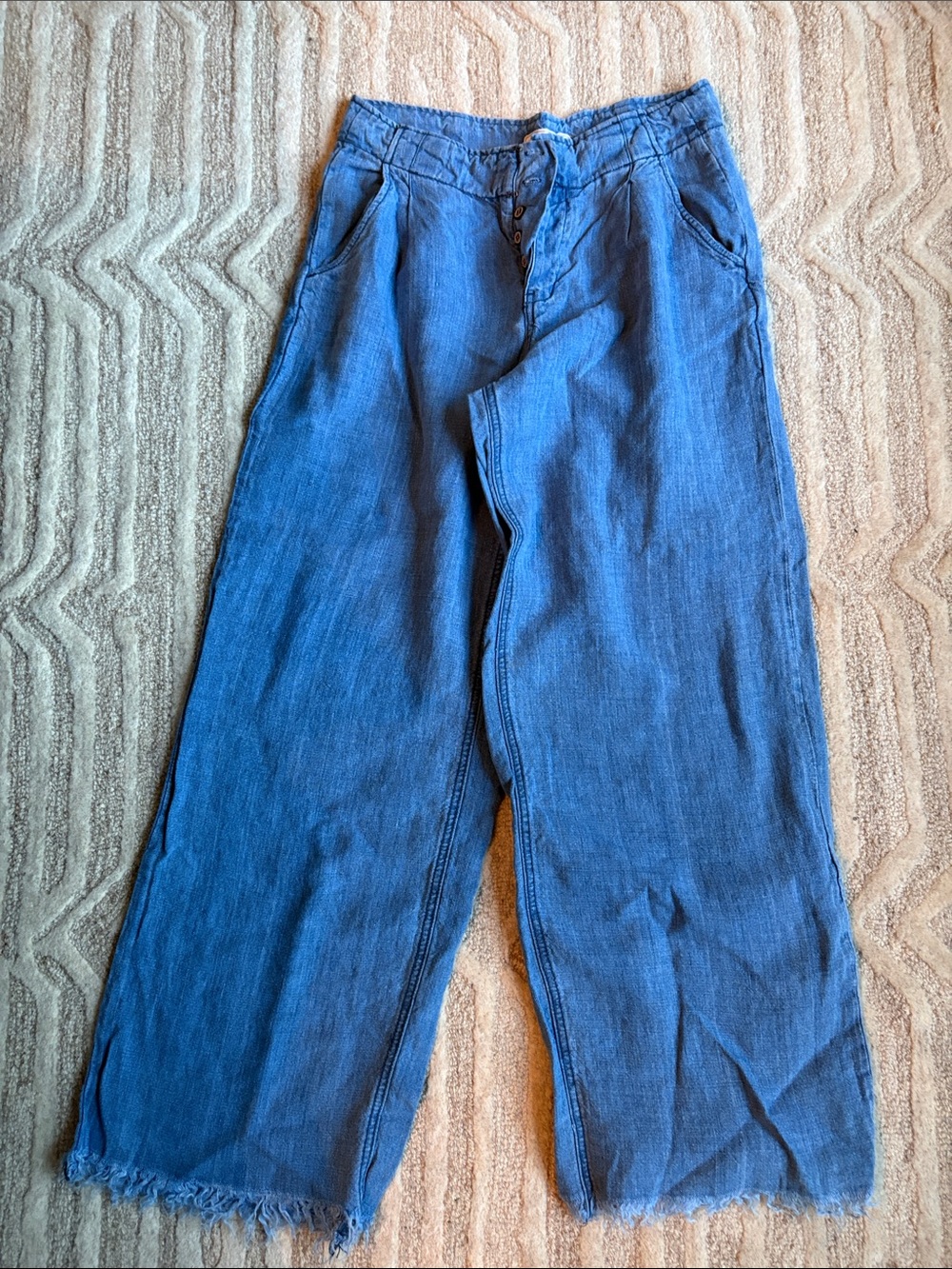 Free People Women’s  Relaxed Wide-Leg Jeans in Blue